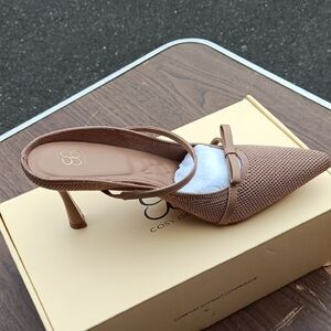 COS Tan Women's Pointed Heels